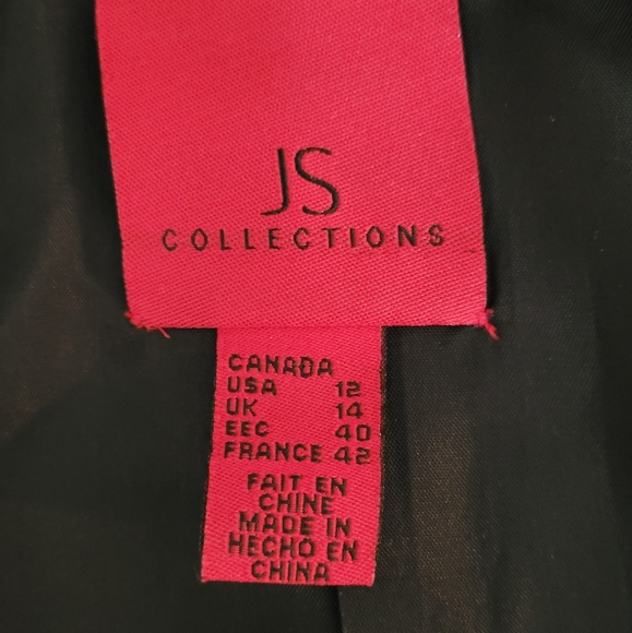 Gorgeous J.S. Collections short sleeved dress jacket - Picture 17 of 17
